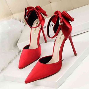 5196-1 Sandals Korean Version Sweet Beauty Shoes Thin Heel High Shallow Mouth Pointed Silk Hollow Back Bow with Sandals