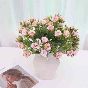 Faux Floral Greenery Matrimonio Simulazione Fiore Piccolo Melograno Bud Rose Simulazione Bouquet Panno di seta Fiore finto Fiori per la casa Decorazione J220906