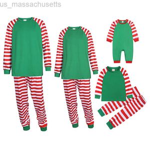 Aile Eşleşen Kıyafetler Noel Aile Eşleştirme Pijamalar Set Anne Kızı Giysileri Kadın Erkekler Çocuk Placow Gue Suit Bebek Rompers Xmas Pijama Seti L220916