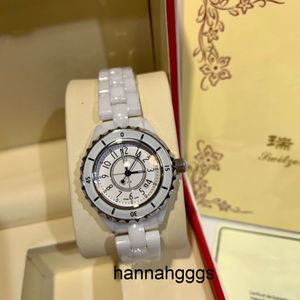 Ch White Ceramic Womens Watch Quartz Movement Counter Quality Simple Fashion Young Peoples Love Valentines Day Gift High Quality 32mm Dial W 8hm5