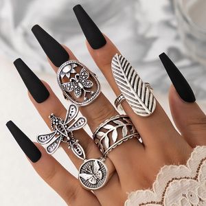 Vintage Hollow Out Leaves Butterfly Cring Sets Crings Charms Big Scallop Lalloy Geoemtry for Women Giftry Pired 5pcs/Sets