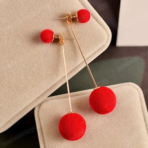 Fashion Artificial Hair Ball Dangle Earring For Women Cute White Pompom Earring Girls Christmas Gifts Jewelry Accessories