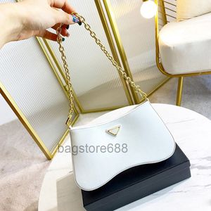 Women Fashion Bag Luxurys Designer Bags 2000 Re Renylon Hobo Underarm Bag Handväskor Plånbok Tote Clutch Shouder Crossbody Travel Purse