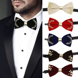 New Fashion Men's Gold Velvet Bow Ties Christmas Metal Decorated Wedding Luxury Bowtie Trendy Collar Christmas Jewelry Gifts