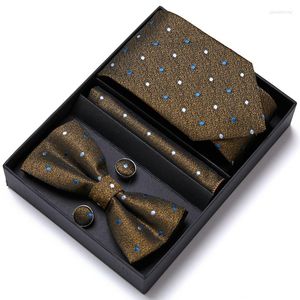 Bow Ties 2022 Projektowanie Hurtowe niestandardowe pudełko prezentowe Wysokiej jakości klasyczny krawat Bowtie Hanky ​​Mankiety Zestaw dla mężczyzn Silk Blue Dots Nectie