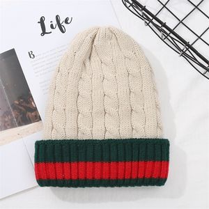Beanieskull Caps Kış Sıcak Kazak Şapka Kadın Twist ve Velvet Beanie Moda Streç Örgü Sweater Şapka Şapka Çizgiler Erkekler İçin Sıradan Kapak 220916