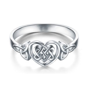 Smycken Classic Celtic Witch Rings Women Hollow Out Double Love Heart Silver Color Ring for Female Party Fashion Jewelry Kar397