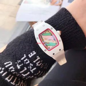 2024 Watch Women New Quartz Ladies Fasion Wristwatch Silicone Strap Casual Beautiful Grils Watches Relogio Masculino