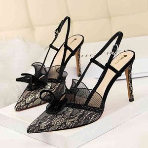 313-5 Sandaler High Heeled Shoes Fashion Sexig bankett Show Thin Women's Diamond Lace Hollow Sandals