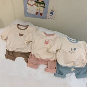 Kl￤dupps￤ttningar Sm￥barn Baby Girl Boy Autumn Cartoon Clothes Set Long Sleeve T-Shirt Elastic Pants 2sts Suit Outfits For Sp￤dbarn F￶dd 220916