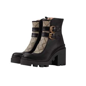 Stivali firmati da donna Lussuoso strass Cowboy Platform Martin Boot Stivaletti invernali ape nera Scarpe con tacco alto in pelle di vacchetta