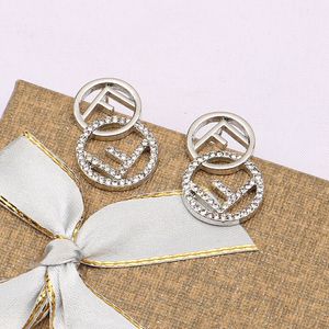 Basit 18K Altın Kaplama 925 Silver Luxury Marka Tasarımcıları Yuvarlak Çift Harfler Saplama Geometrik Ünlü Kadın Kristal Rhinestone Küpe Düğün Partisi Jewerlry Hediyeler