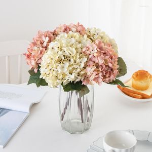 Fiori decorativi Vaso artificiale per la decorazione domestica Bouquet di ortensie di seta Giardino di nozze Arco di rose Piante finte Album di ritagli Ghirlanda natalizia