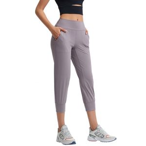 L090 Womens Capri Yoga Pants with Tickets Outfits Forming Naked Feeling Sports Trousers Fashion Low Weightless Soft Fitness Wear273b