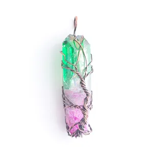 Natural Rainbow Stone Crystal Pelar Pendants Handgjorda antik koppartr￥d inslagna liv f￶r halsbandsmycken N3748