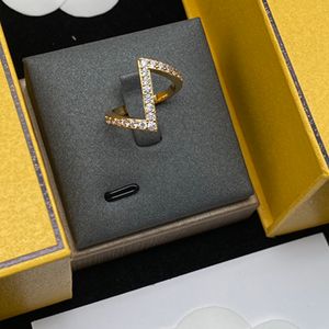 Pierścienie zespołowe projektant Diamond Pierścienie dla kobiety luksusowe projektanci złota obrączka moda moda bransoletka brzezierka