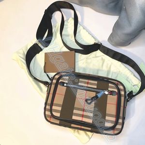 Дизайнерская винтажная проверка туберкулеза Mens Mens Crossbody Bag Retro Brand Кожаные роскошные классические полосы нейлоновые женские кошельки знаменитые сумочки сумки для сцепления на плечах