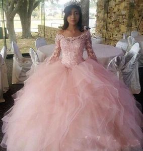 2023 Розовые платья Quinceanera с кружевной аппликацией с длинными рукавами, тюлевая многоярусная юбка из бисера, бальное платье Sweet 16, вечеринка по случаю дня рождения, выпускного вечера, вечерняя одежда Vestidos 401 401