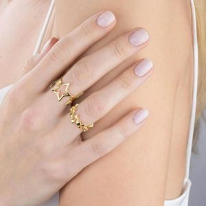 Anéis de casamento Gold Color Vermeil Hollow CZ Star Ring para meninas Mulheres Ajustado Moda Moda Bling Simple Open 2022 Presente