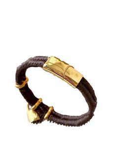 Bangle New Presbyopia dubbelskiktsl￤derrep med sm￥ magnetiska l￥ssp￤nne retro designer charms ￤lskar armband lyxiga armband cjeweler bijoux f￶r m￤n kvinnor