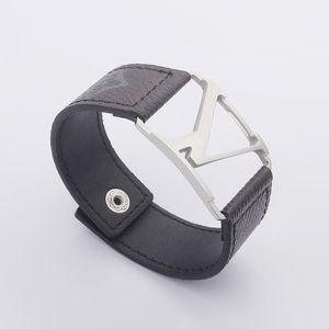 66scharm Armbänder Designerschmuck Breite schwarze Lederarmbänder Herren Bettelarmband für Damen Handschlaufe Braunes Blumenmuster 4 Farben