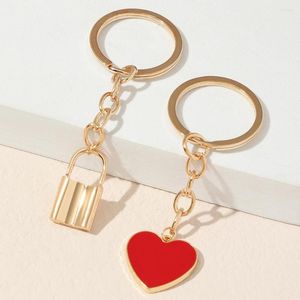 Hooks 2Pcs/Set Couple Cute Peach Heart Keychain Pendant Key Ring Chain Small Bag Ornaments Red Love Valentine's Day Girlfriend Gift