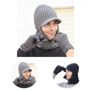 Berets Polyester 1 Set Men Wind Proof Beanies Hats Fleece Lining Gloves Novelty Design Soft For Ski