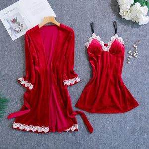 Kadınlar Sweetwear Sexy Women Velor Gecesi Robe 2pc Strap Top Suit Setleri Sıradan Kış Pijamaları Evde Giyim Nightwear Uykusu Kimono Banyo Elbisesi