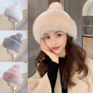 Sevimli Ponpom Sahte Kürk Şapkalar Kadınlar için Kış Kalın Sıcak Beanie Peluş Peluş Katı Kafa Beanies Kadın Şapkalar Açık