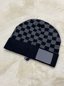 Moda Uomo Donna Lettera Beanie Designer Cappelli Skull Caps Cappello lavorato a maglia invernale