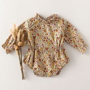 Rompers Vintage Floral Baby Girl kl￤der 0 2y l￥ng￤rmad romper jumpsuits mode linne bomull f￶dd 220919