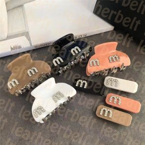 Crystal Hair Clips High Elastic Claw Clip Designer Letter Barrettes Women Fashion Clamps without Box