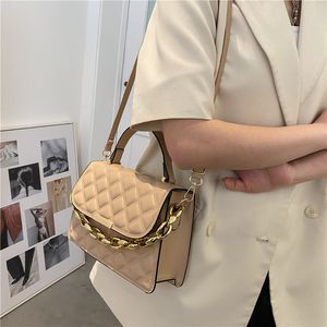 HBP 가방 여성 미니멀리스트 센서 쉘 패션 작은 정사각형 여성 가방 아크릴 크로스 바디 어깨 핸드백