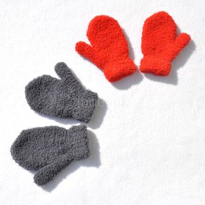 Baby barn plysch tjocka varma babyhandskar vinter plus sammet mittens barn korall fleece full fingerhandskar för 1-4y de772