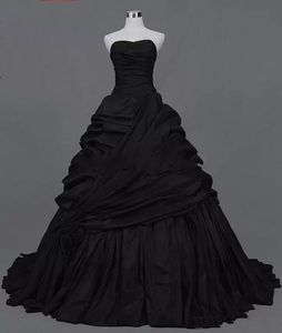 Gothic Black A-Line Wedding Dresses Bridal Gowns 2022 Ruched Skirt Vintage Strapless Victorian Bride Dress Back Lace-Up Plus Size Long Vestido De Novia