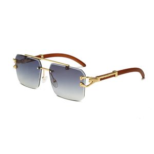 Designer solglasögon för man polariserad metall ramlösa trätempel lyxiga leopardformade solglasögon