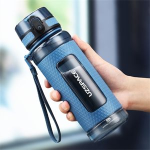 زجاجات المياه uzspace Sports Water Bottles Gym Gym Right-Profable Shaker Shaker في الهواء الطلق سفر غلاية البلاستيك شرب زجاجة ماء BPA Free 220919