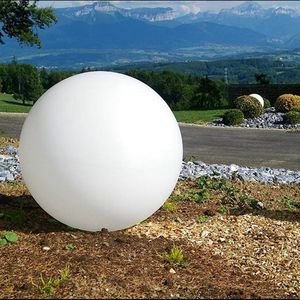 パーティーデコレーションの直径25-60cmホワイトPEプラスチックボールシェルケース屋内屋外の屋外/eL/庭/siwmmingプール