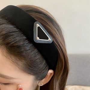 New Designer Letters Printing Bowknot Velvet Headband for Women Vintage Retro Hair Hoop Outdoor Sports Turban Headwrap Accessories