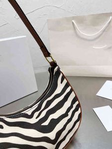 Torby na ramię Kobiety moda Zebra torebka designerka skórzana crossbody żeńskie torebki pod pachami