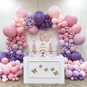 その他のイベントパーティーの供給パープルピンクバルーンガーランドアーチキットマカロンラテックスバロン結婚式の誕生日パーティー装飾