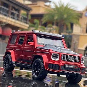 Diecast Modellbil 1/32 G700 G65 SUV Legering Bil Simulering Metallleksak Terrängfordon Ljud Ljus Samling Barnpresent 220919