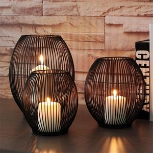 Candle Holders 3 PcsSet Iron Holder Hollow Vintage Lanterns Table stick Wedding Home Decor Lighting No s 220919