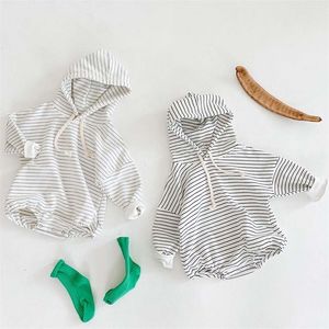 Pagliaccetti Autunno Baby Boy Girl Tuta nata Stripe Manica lunga Maglione con cappuccio Body in cotone Vestiti striscianti 220919