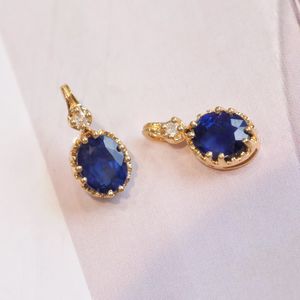 22090406 Diamondbox Dimaond Sapphire Jewelry Pendants Lockets Oval 0.45ct Royal Blue LittleAu750 White Gold Dailyはエレガントなギフトのアイデアを持っている必要があります