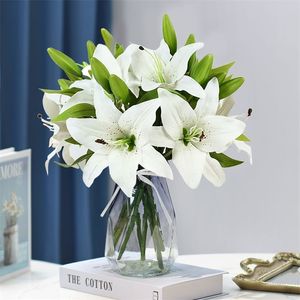 パーティーデコレーション5pcs 38cm白いユリ人工花結婚式のブライダルブーケのリビングルームのための偽の植物