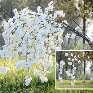 10st konstgjorda blommor Cherry Blossom Branch Wall Hanging Sakura för bröllop centerpieces Hem Dekorativ girland