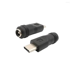 Akcesoria oświetleniowe 2/5PCS 5,5 x 2,1 mm samica do typu C Męska adapter DC USB-C 5.5x2.1 Złącze dla notebooka do ładowania laptopa Wtyczka Czarna