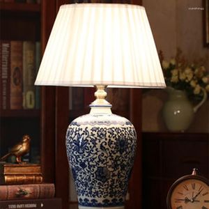 Masa lambaları Seramik Dimmer Led Lamba Çin Porselen Fuaye Masası Işık Düğün Dekor Yatak Odası Çalışması El H 58cm