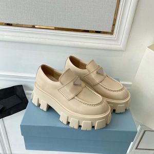 Damen-Loafer, Designer-Kleiderschuhe, Damen-Echtleder, luxuriöser dreieckiger Schuh, Plateau-Absätze, Sneakers, Slip-on, EU40